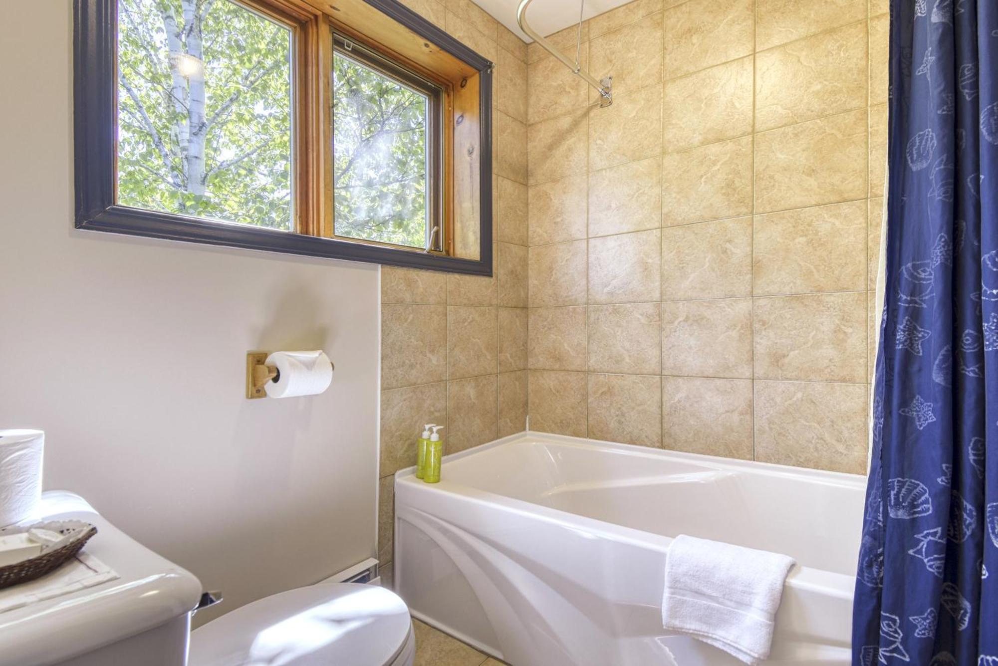 Auberge Le Lupin B&B-Self Check-in Mont-Tremblant Extérieur photo