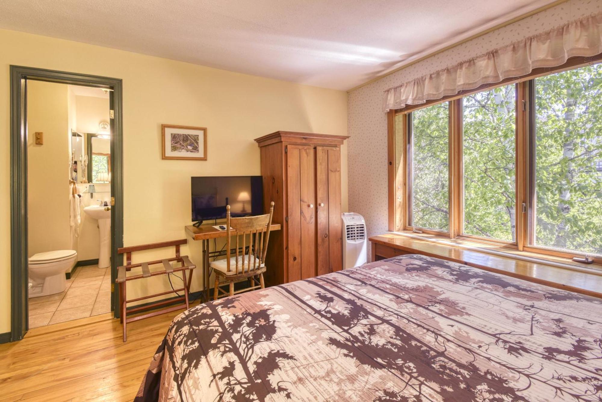 Auberge Le Lupin B&B-Self Check-in Mont-Tremblant Extérieur photo